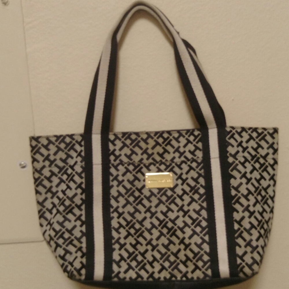 Tommy Hilfiger handbag